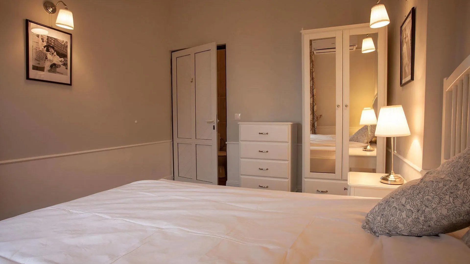 Presidency House Self Check-In Apartments Sofia