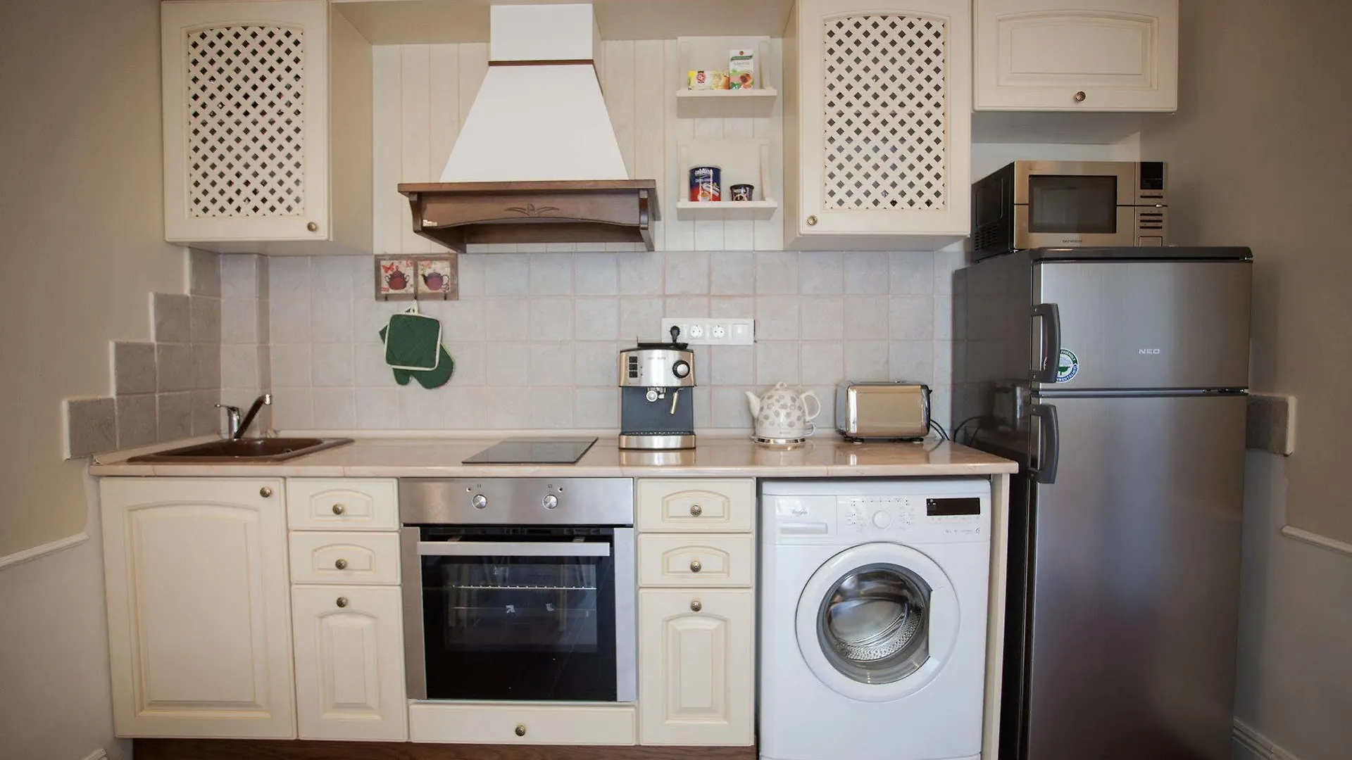 Presidency House Self Check-In Apartments София 0*,